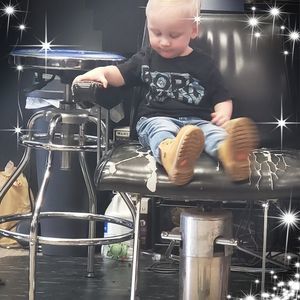 Meet your Posher, Michele